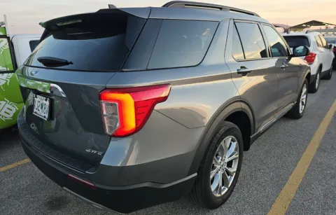 More photos of 2023 Ford Explorer XLT at Cassill Motors, IA