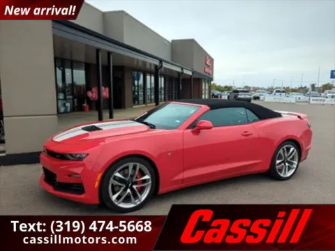 Red 2022 Chevrolet Camaro SS for sale in Cedar Rapids, IA