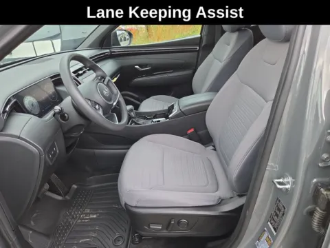 More photos of 2024 Hyundai Santa Cruz SEL at Cassill Motors, IA