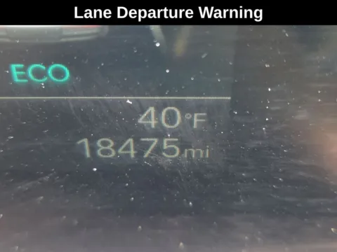 More photos of 2025 Hyundai Santa Fe Hybrid SEL at Cassill Motors, IA