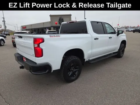 More photos of 2024 Chevrolet Silverado 1500 LT Trail Boss at Cassill Motors, IA