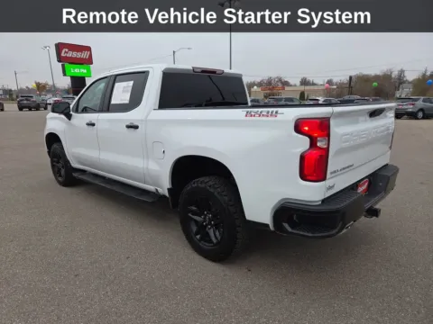 Another view of 2024 Chevrolet Silverado 1500 LT Trail Boss for sale in Cedar Rapids, IA at Cassill Motors