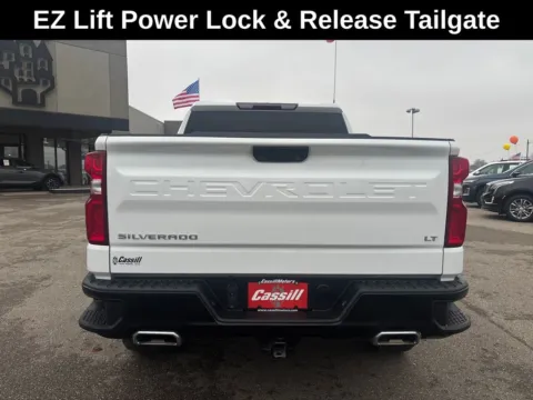 More photos of 2024 Chevrolet Silverado 1500 LT Trail Boss at Cassill Motors, IA