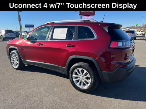 Another view of 2019 Jeep Cherokee Latitude for sale in Cedar Rapids, IA at Cassill Motors