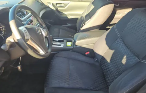 More photos of 2018 Nissan Altima 2.5 S at Cassill Motors, IA