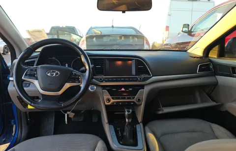 More photos of 2017 Hyundai Elantra SE at Cassill Motors, IA