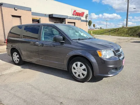 Photos of 2017 Dodge Grand Caravan SE for sale in Cedar Rapids, IA at Cassill Motors