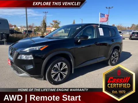 Black 2023 Nissan Rogue SV for sale in Cedar Rapids, IA