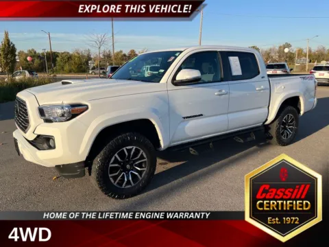 White 2021 Toyota Tacoma TRD Sport for sale in Cedar Rapids, IA