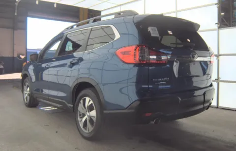 More photos of 2021 Subaru Ascent Premium at Cassill Motors, IA