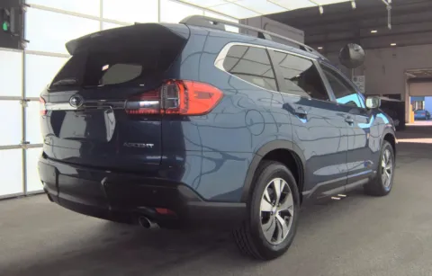 More photos of 2021 Subaru Ascent Premium at Cassill Motors, IA