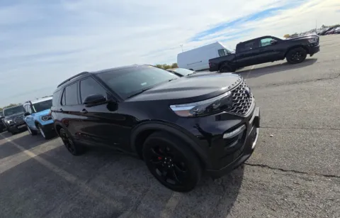 Photos of 2020 Ford Explorer ST for sale in Cedar Rapids, IA at Cassill Motors