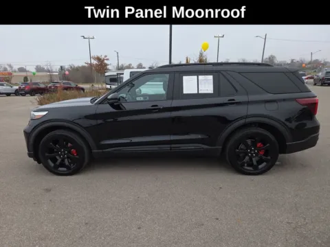 Photos of 2020 Ford Explorer ST for sale in Cedar Rapids, IA at Cassill Motors