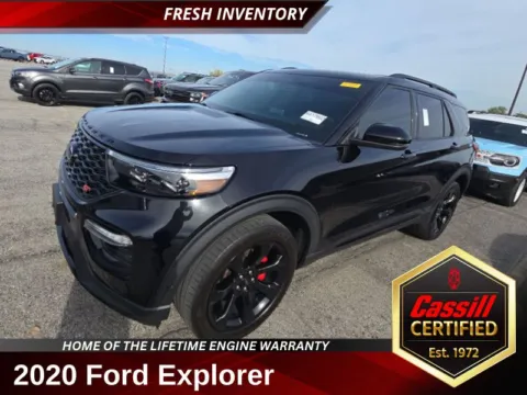Black 2020 Ford Explorer ST for sale in Cedar Rapids, IA