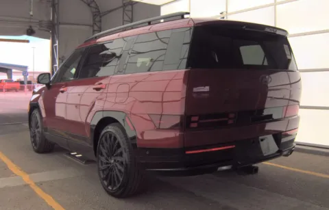 More photos of 2024 Hyundai Santa Fe Calligraphy at Cassill Motors, IA