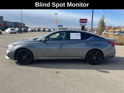 Photos of 2022 Nissan Altima 2.5 SR for sale in Cedar Rapids, IA at Cassill Motors