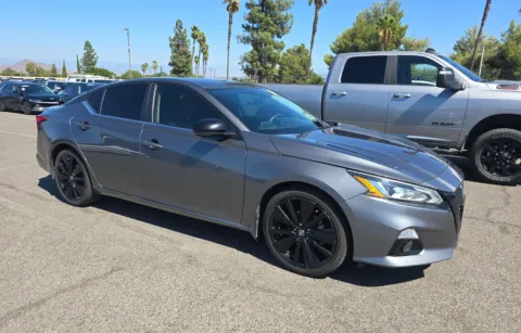 Photos of 2022 Nissan Altima 2.5 SR for sale in Cedar Rapids, IA at Cassill Motors