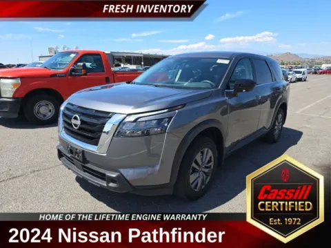 Gray 2024 Nissan Pathfinder S for sale in Cedar Rapids, IA