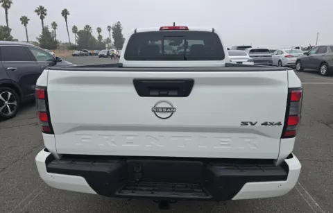 More photos of 2024 Nissan Frontier SV at Cassill Motors, IA