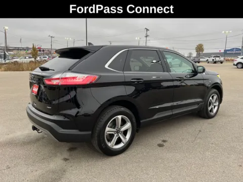 More photos of 2024 Ford Edge SEL at Cassill Motors, IA