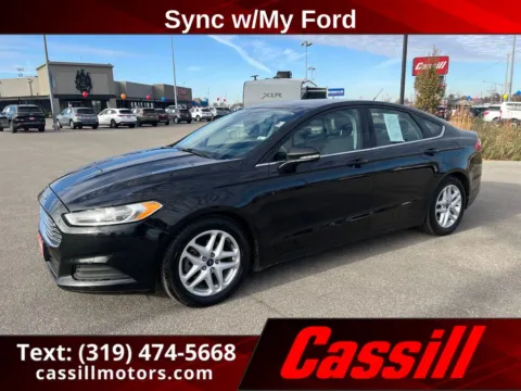 Black 2015 Ford Fusion SE for sale in Cedar Rapids, IA
