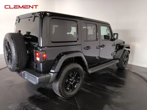 More photos of 2021 Jeep Wrangler Unlimited Sahara at Clement Supercenter, MO