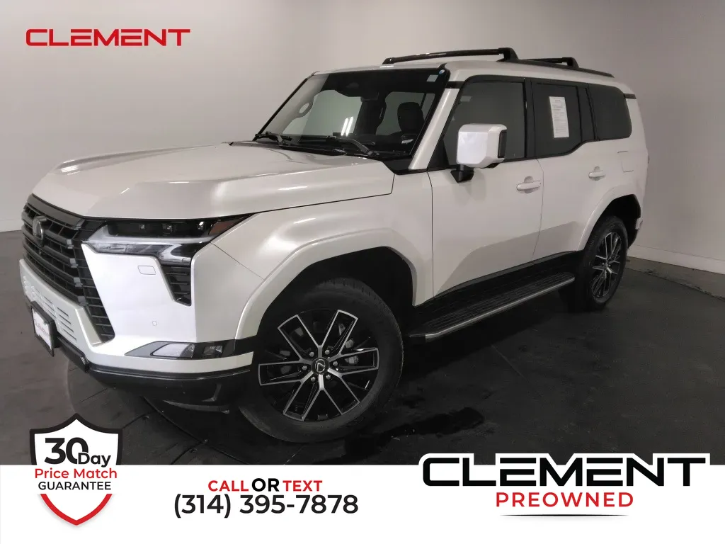 2024 Lexus GX Premium's photo