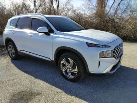 More photos of 2022 Hyundai Santa Fe SEL at Clement Supercenter, MO