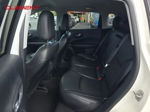 More photos of 2021 Jeep Compass Altitude at Clement Supercenter, MO