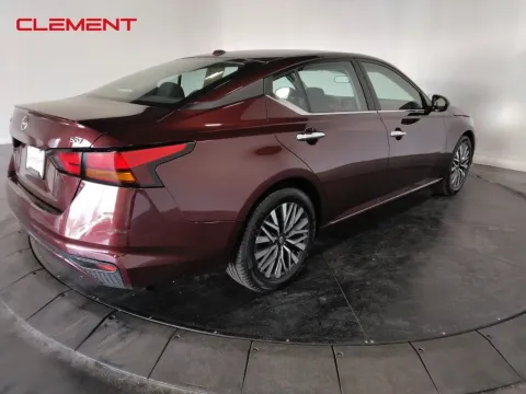 More photos of 2024 Nissan Altima 2.5 SV at Clement Supercenter, MO