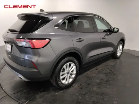 More photos of 2022 Ford Escape Hybrid SE at Clement Supercenter, MO