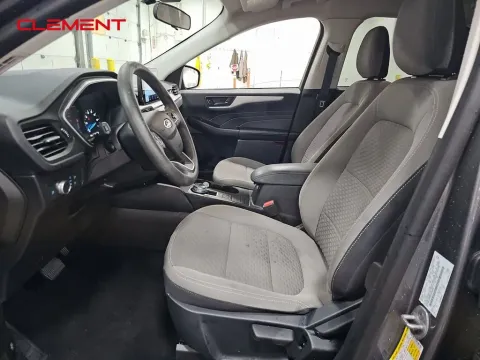 Another view of 2022 Ford Escape Hybrid SE for sale in St. Charles, MO at Clement Supercenter