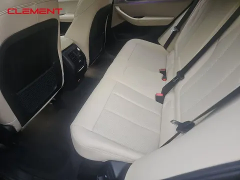 More photos of 2023 BMW X4 xDrive30i at Clement Supercenter, MO