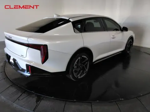 More photos of 2025 Kia K4 GT-Line at Clement Supercenter, MO