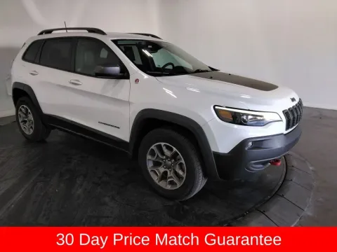 More photos of 2021 Jeep Cherokee Trailhawk at Clement Supercenter, MO