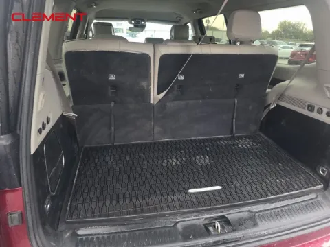 More photos of 2022 Jeep Wagoneer Series II at Clement Supercenter, MO