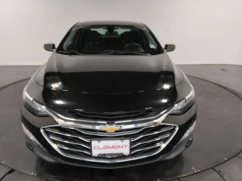 Photos of 2022 Chevrolet Malibu LT for sale in St. Charles, MO at Clement Supercenter