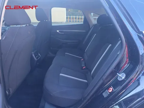More photos of 2023 Hyundai Sonata SEL at Clement Supercenter, MO