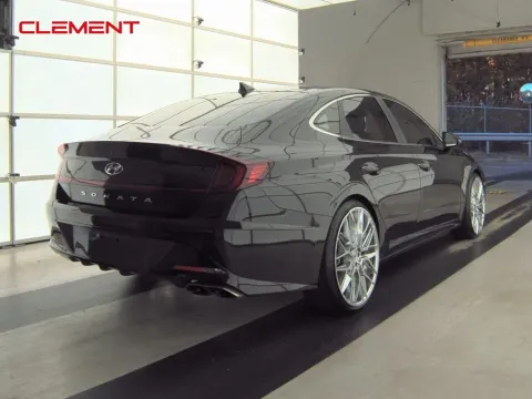 More photos of 2023 Hyundai Sonata SEL at Clement Supercenter, MO