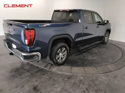 More photos of 2022 GMC Sierra 1500 Pro at Clement Supercenter, MO