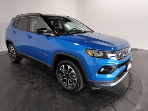 More photos of 2022 Jeep Compass Limited at Clement Supercenter, MO