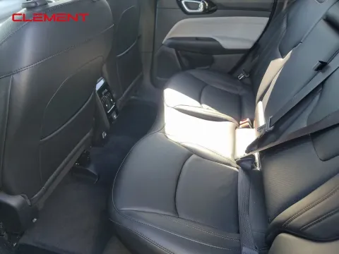 More photos of 2022 Jeep Compass Limited at Clement Supercenter, MO