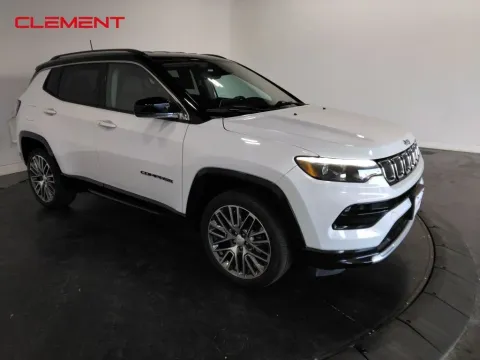 Another view of 2022 Jeep Compass Limited for sale in St. Charles, MO at Clement Supercenter