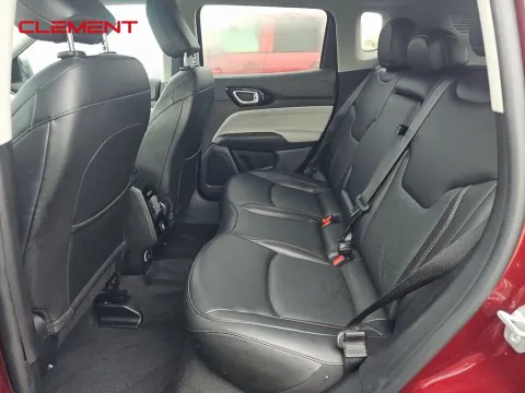 More photos of 2022 Jeep Compass Limited at Clement Supercenter, MO