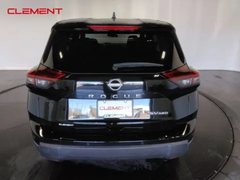 More photos of 2024 Nissan Rogue SV at Clement Supercenter, MO