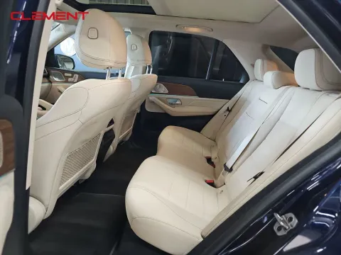 More photos of 2021 Mercedes-Benz GLE 350 at Clement Supercenter, MO