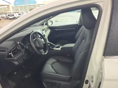 More photos of 2024 Toyota Camry SE at Clement Supercenter, MO