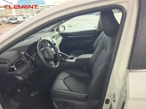 More photos of 2024 Toyota Camry SE at Clement Supercenter, MO