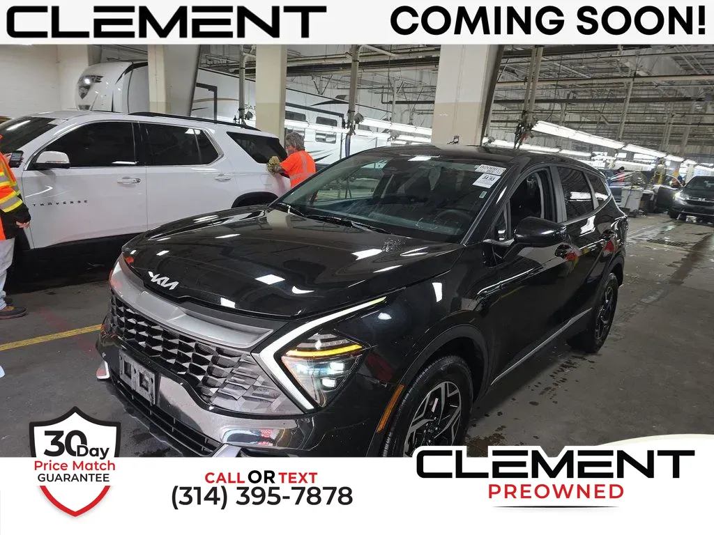 2024 Kia Sportage LX's photo