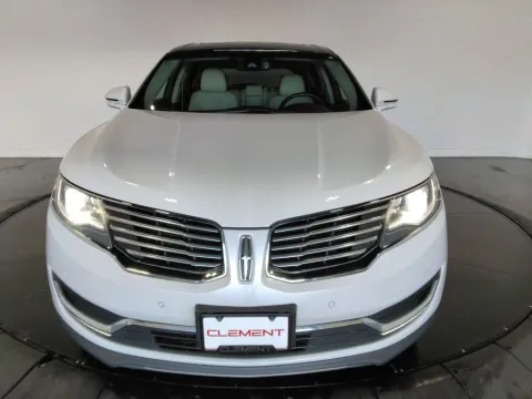 Photos of 2018 Lincoln MKX Reserve for sale in St. Charles, MO at Clement Supercenter